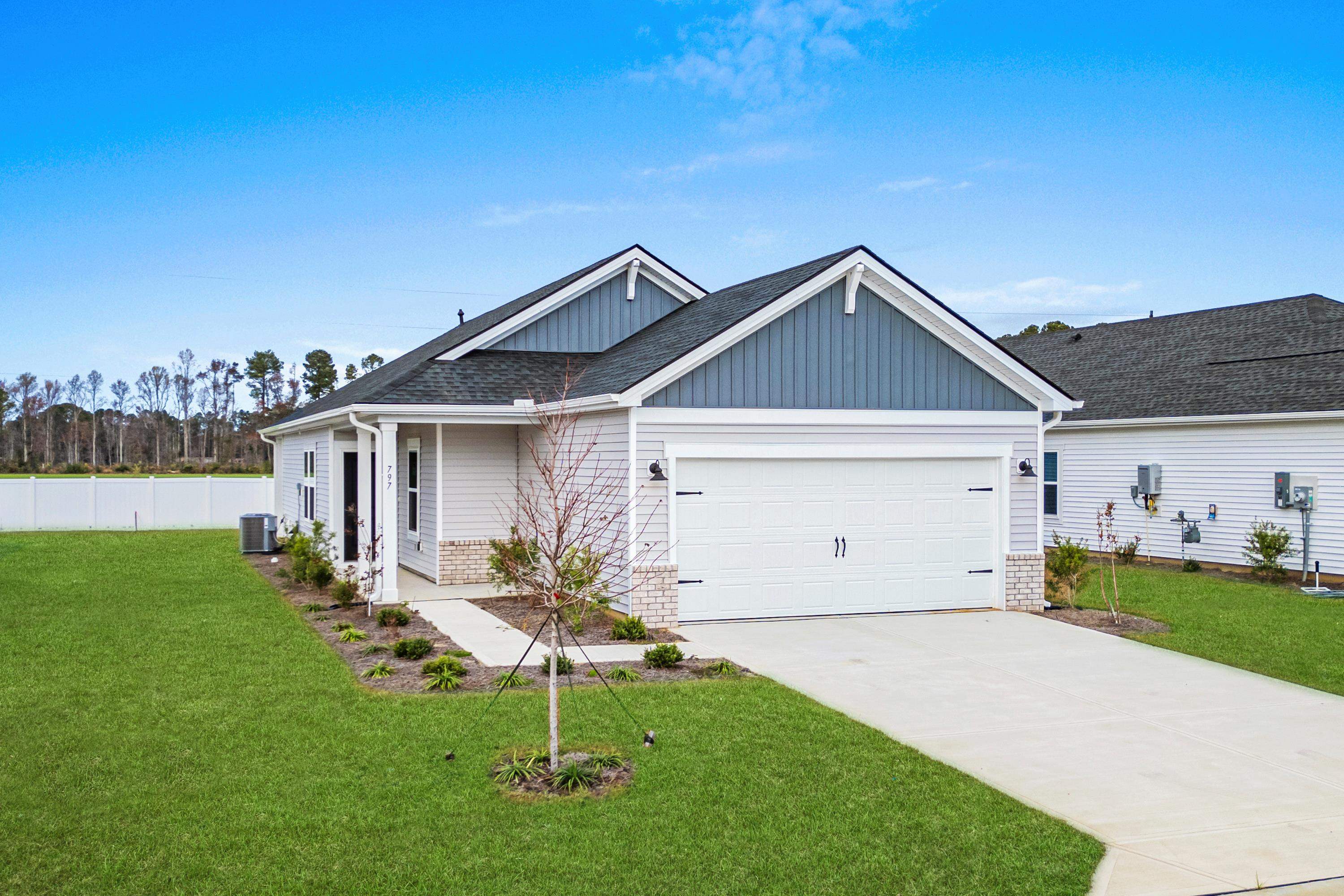 8201 Essence Dr. Longs, SC 29568