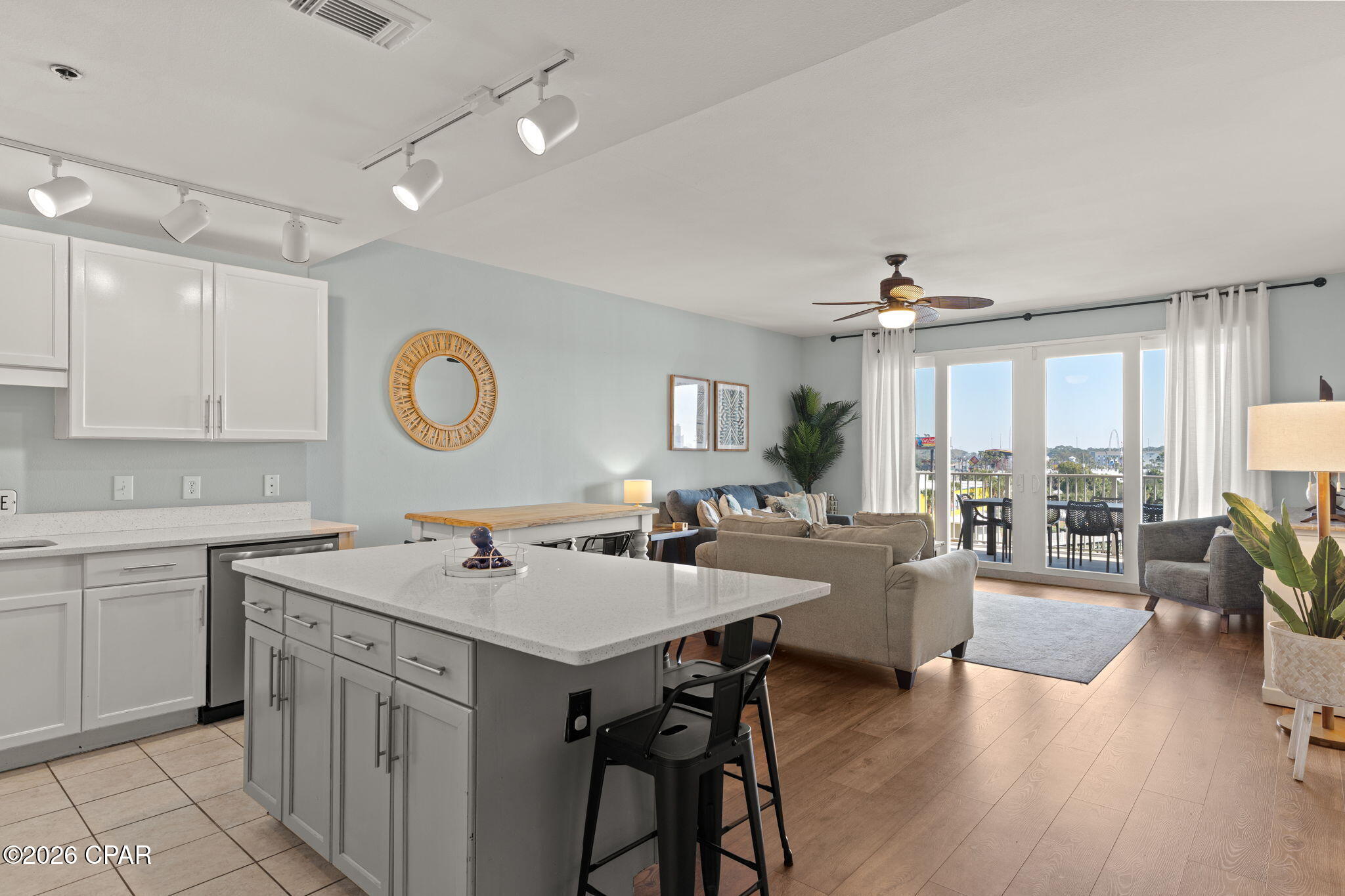 Image 12 For 9902 Thomas Drive 333