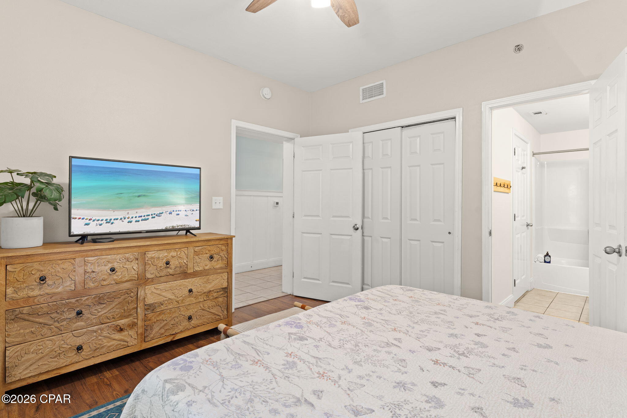 Image 28 For 9902 Thomas Drive 333
