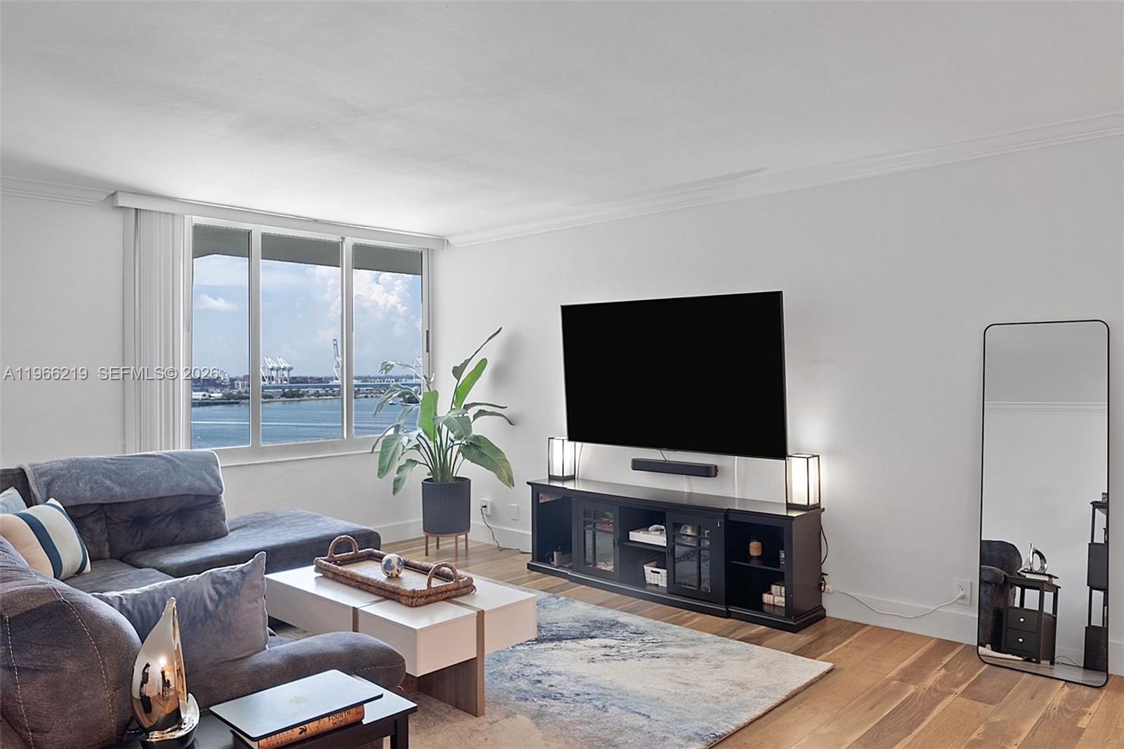 Mirador 1200 Condo