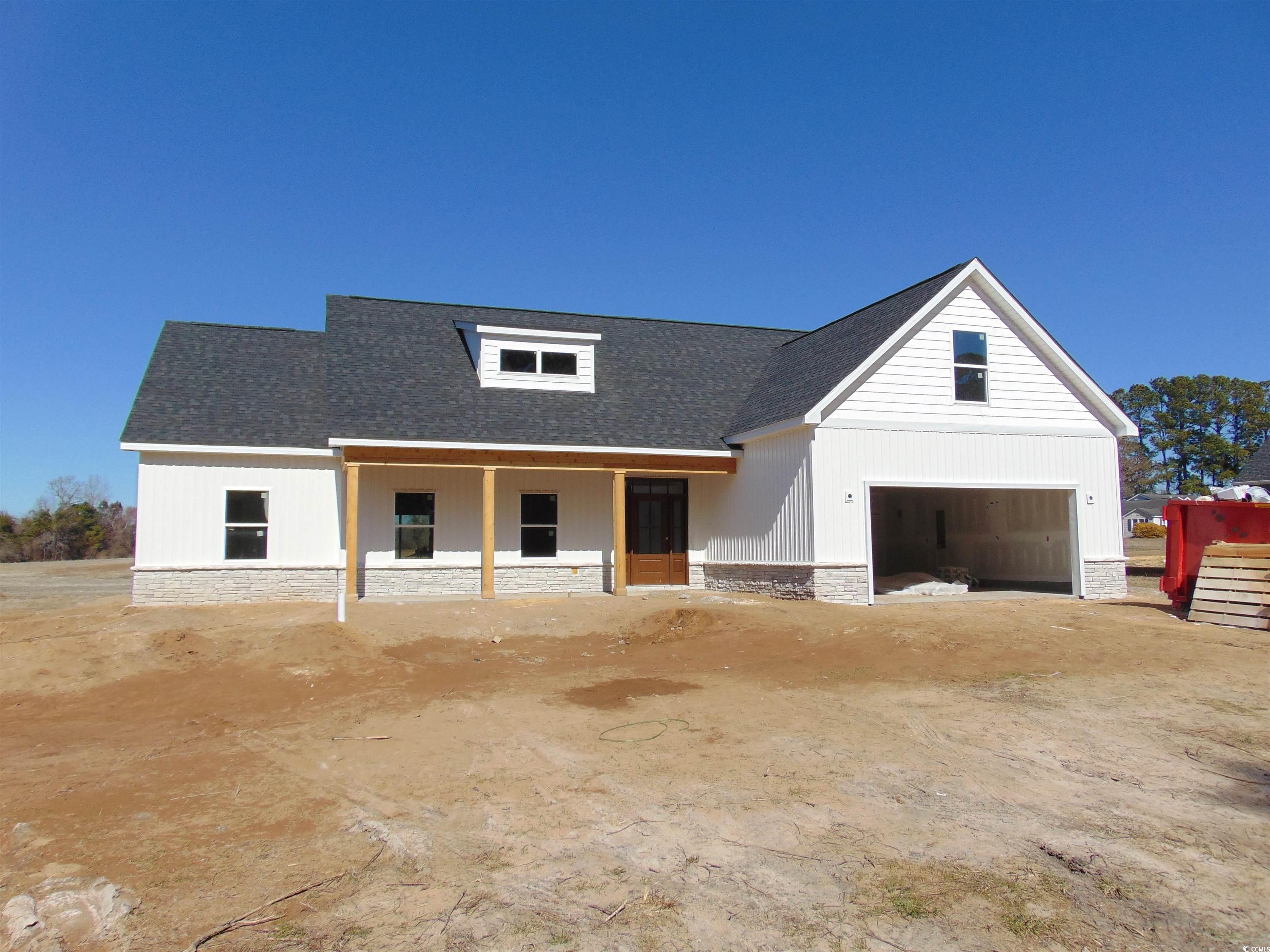 5595 Whispering Woods Rd. Conway, SC 29526