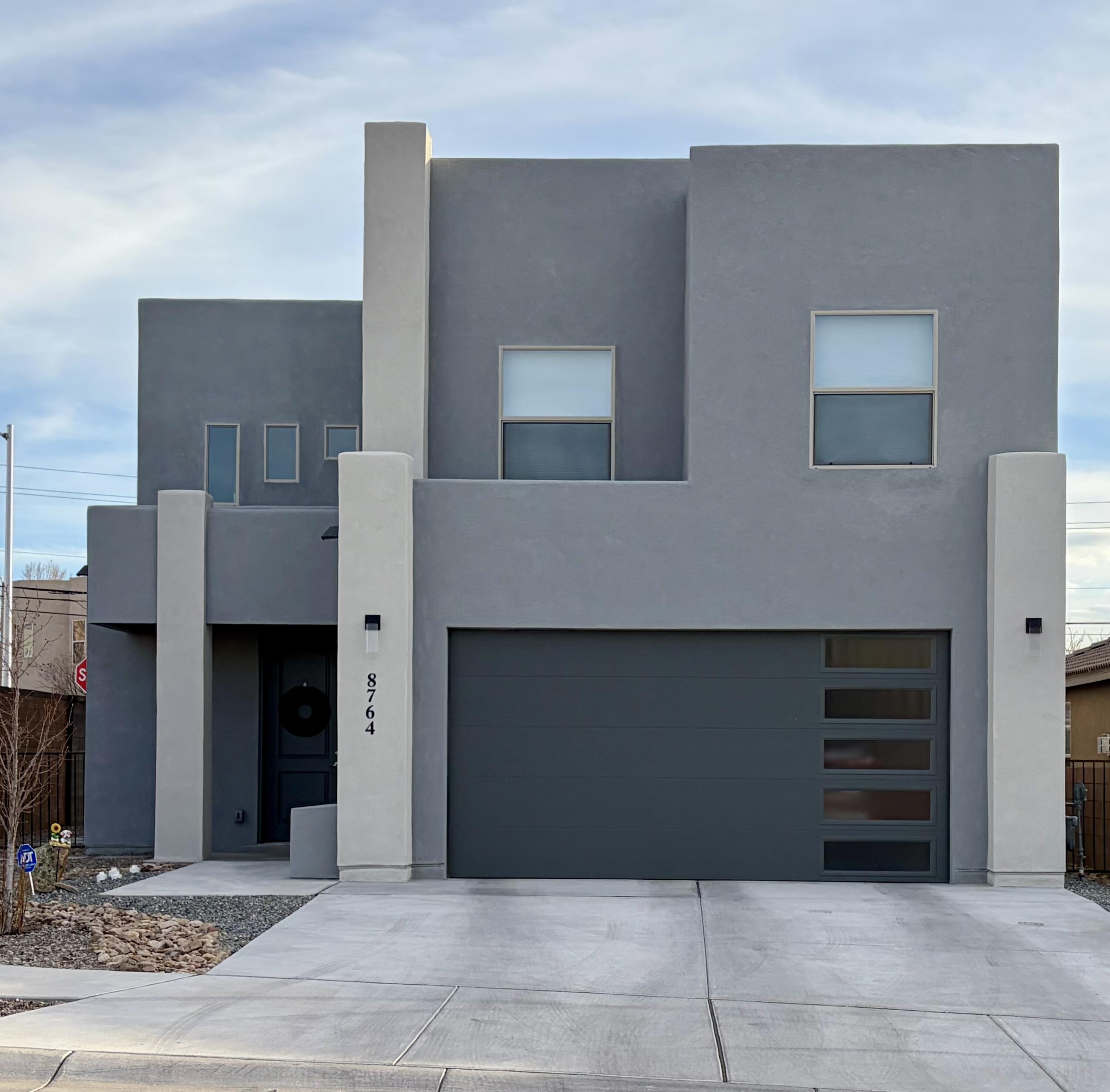 8764 Sevano Circle, Albuquerque NM 87113