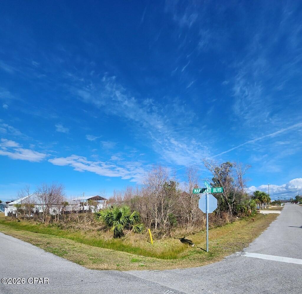 Homes for sale in Mexico Beach, FL | 401 Arizona Dr, Mexico Beach, FL 32456 | MLS# 785325