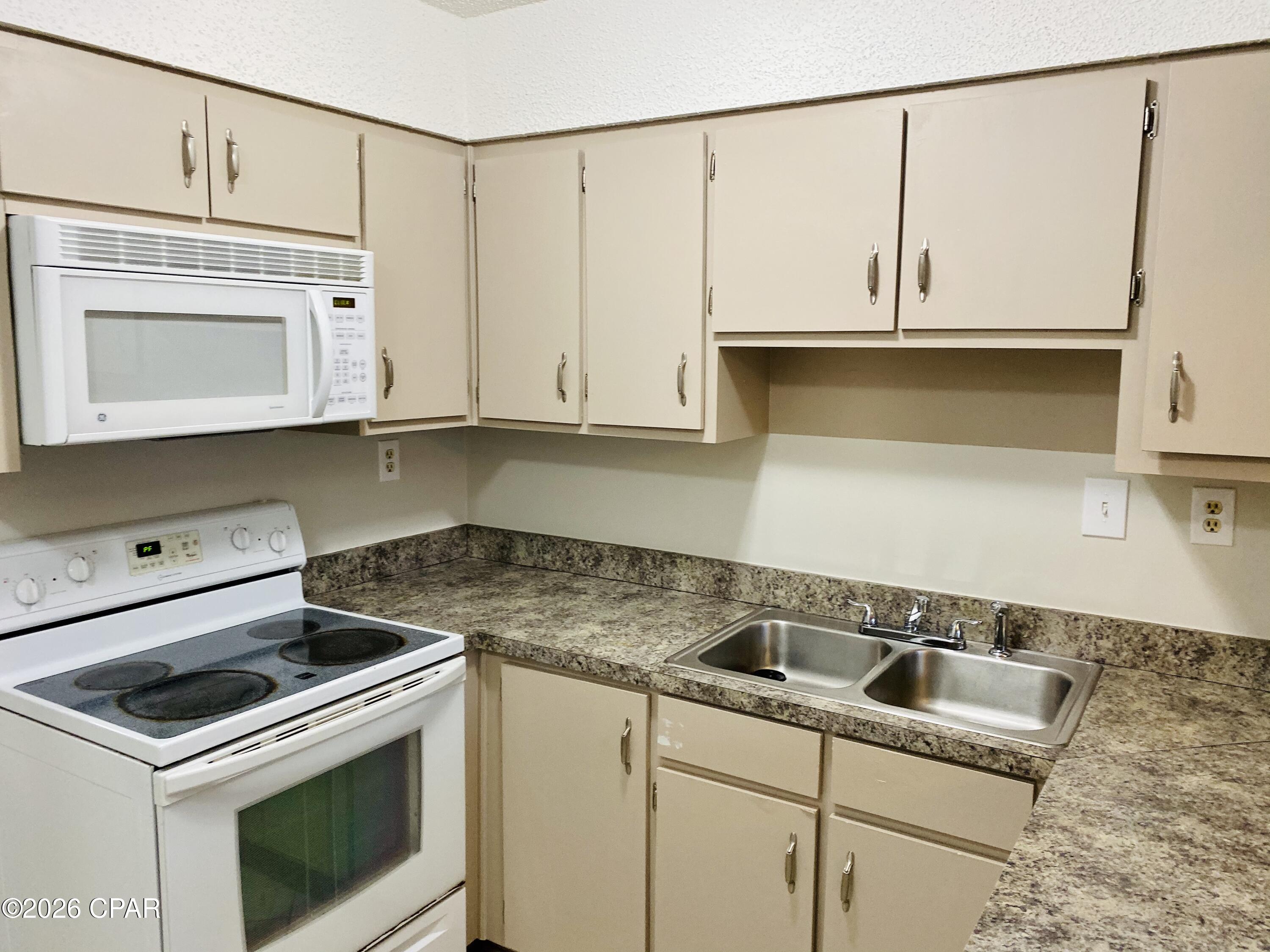 Image 13 For 4305 Bay Point Road 456