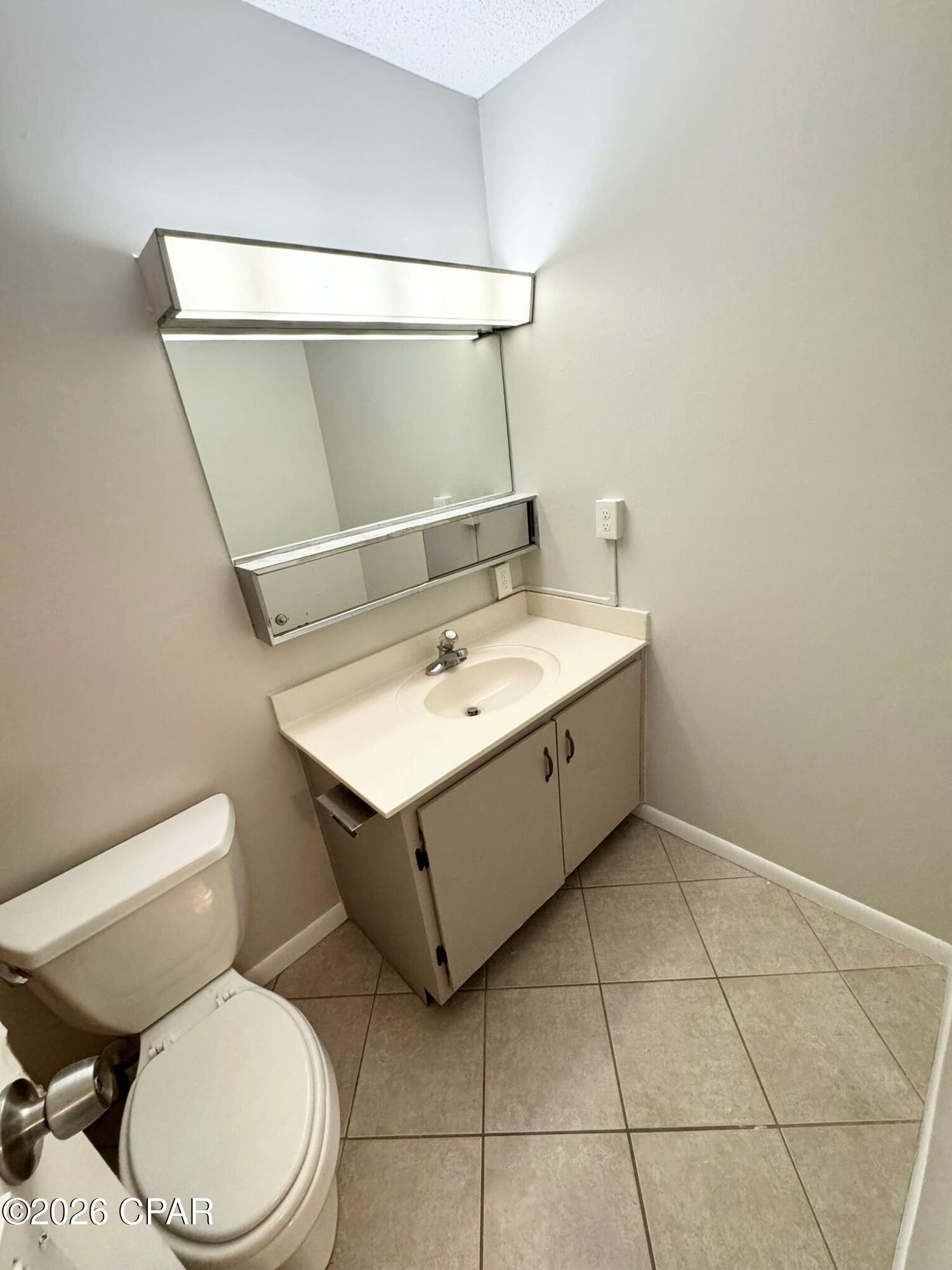 Image 18 For 4305 Bay Point Road 456