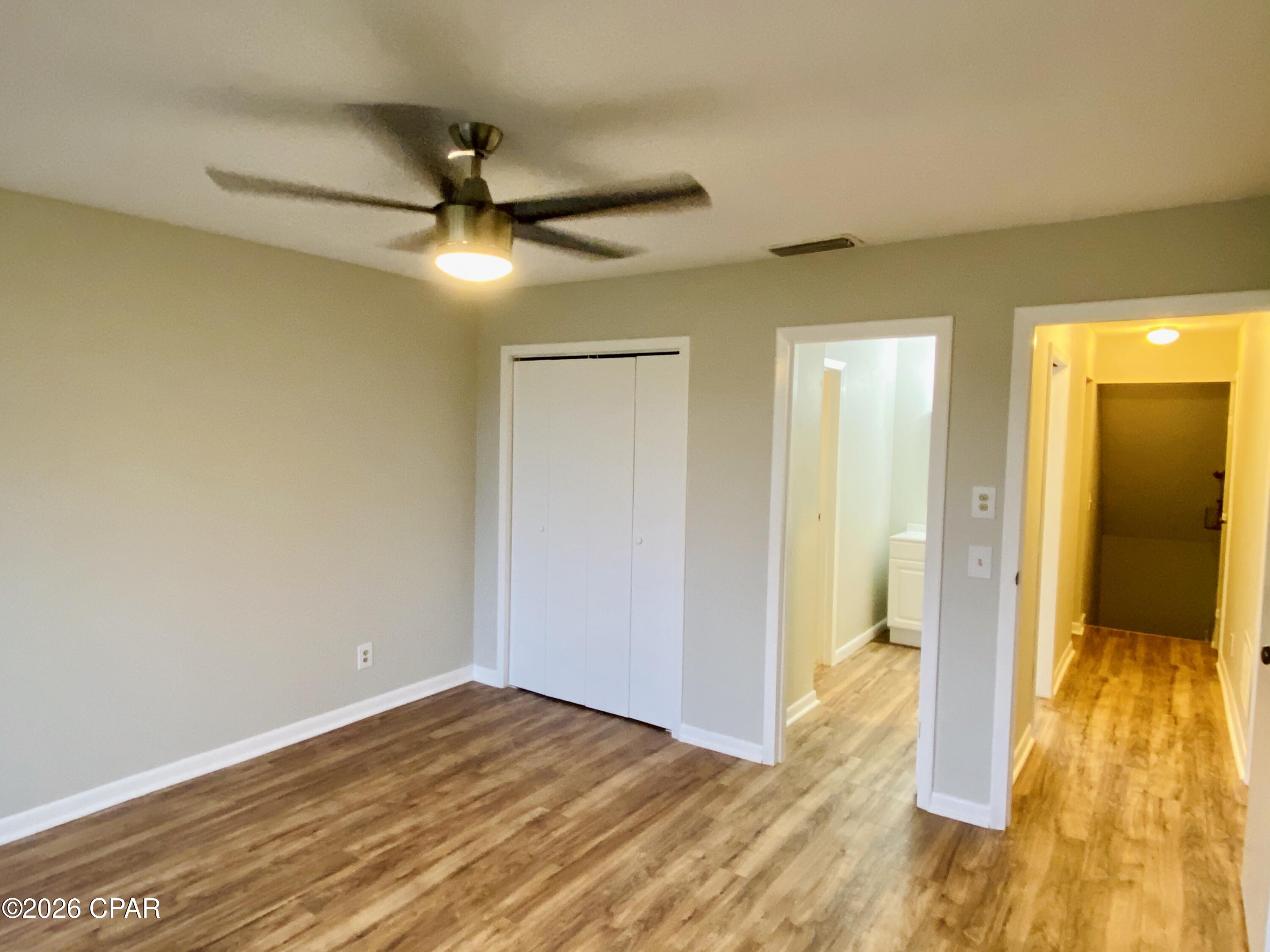 Image 8 For 4305 Bay Point Road 456