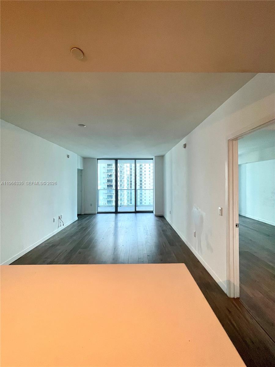 Condo for Rent in Miami, FL