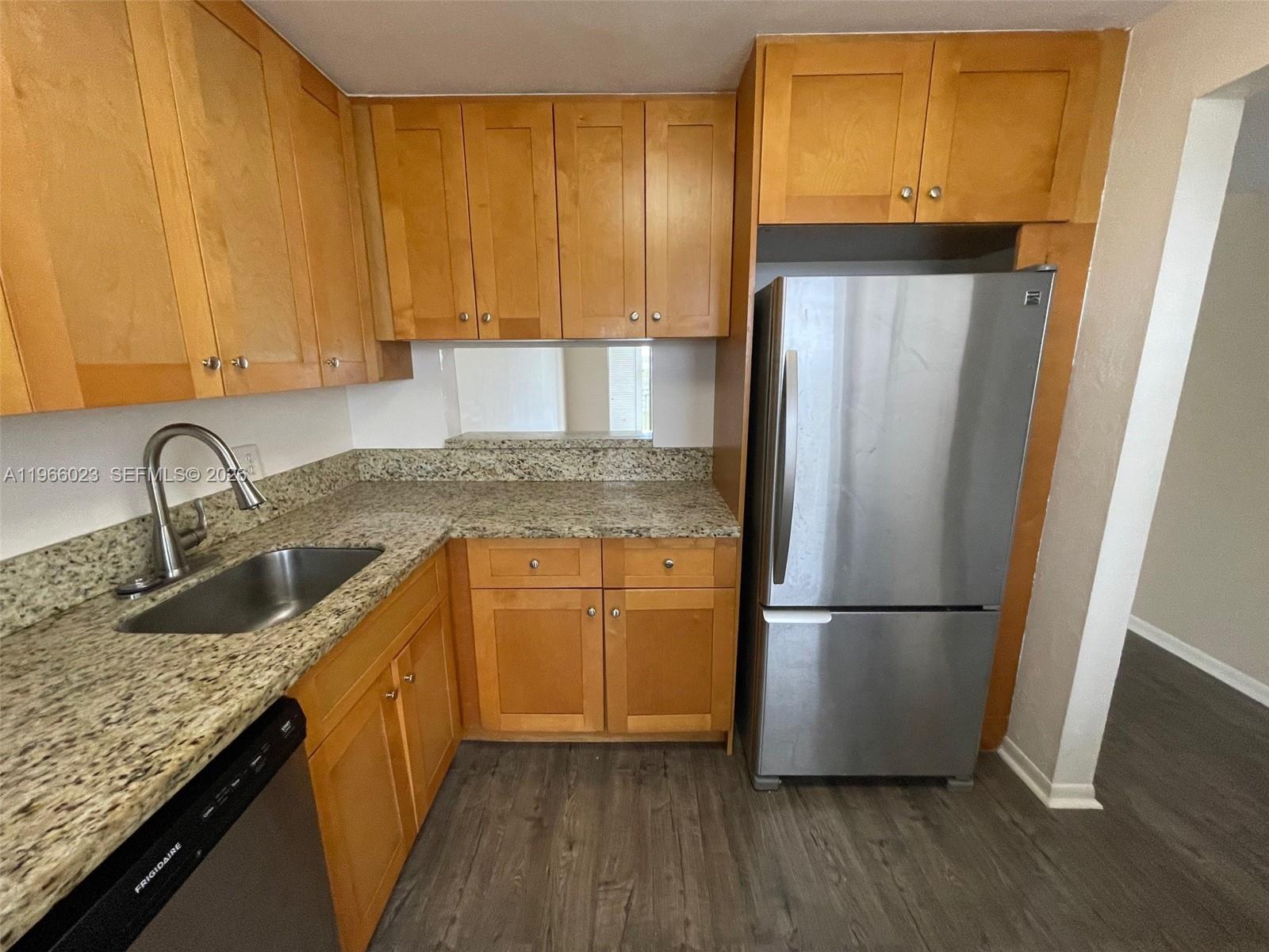 Hillcrest Country Club Ap