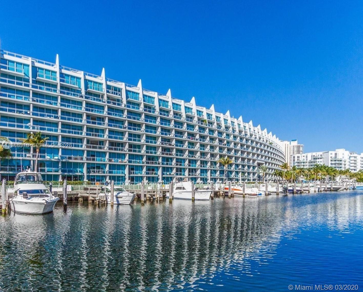 Condo for Sale in Aventura, FL