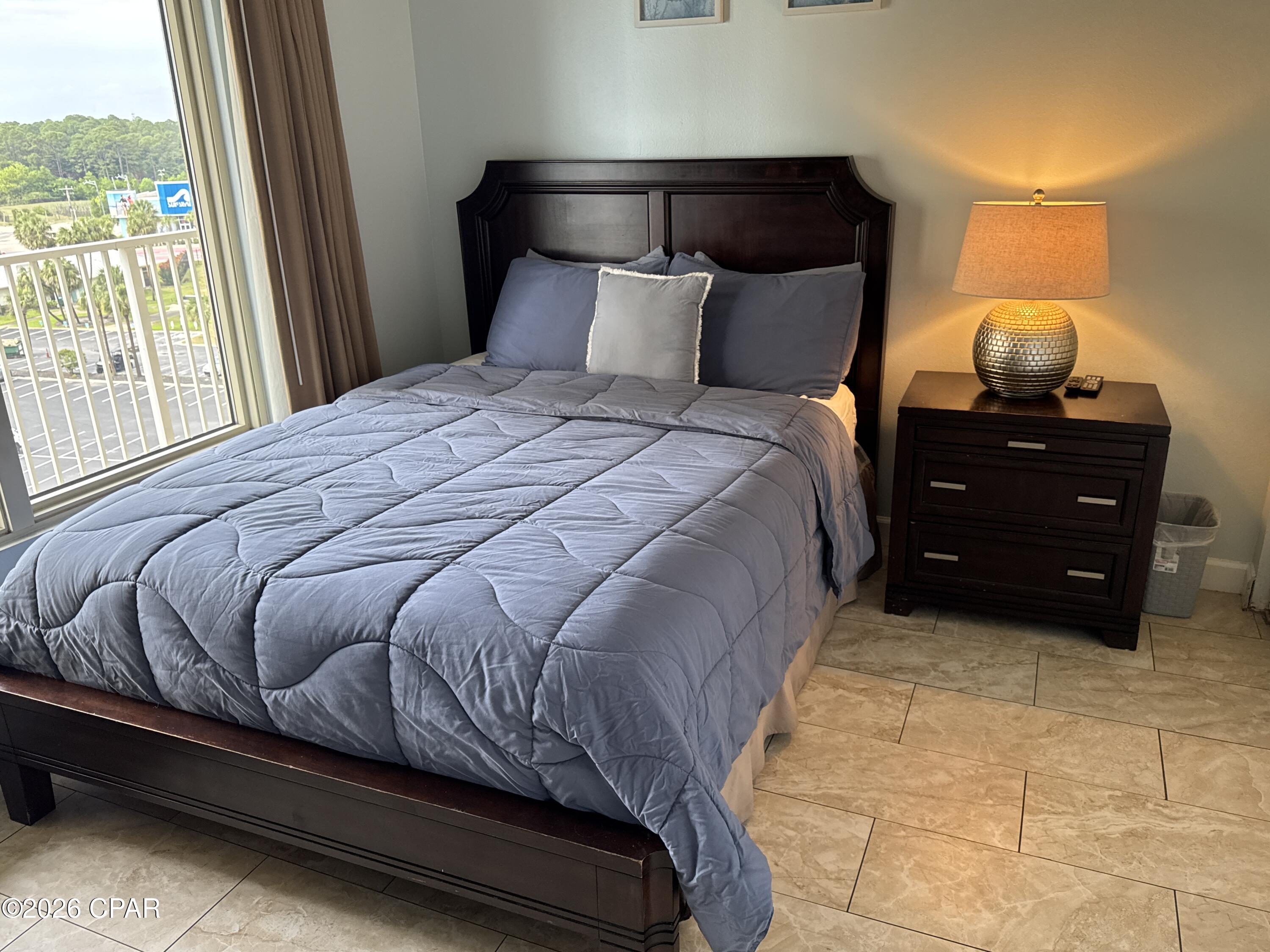 Image 6 For 9900 Thomas Drive 704