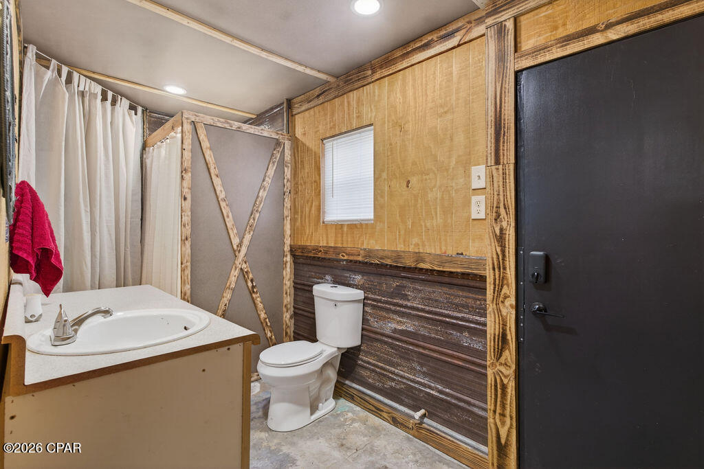 Image 40 For 2031 Crews Place