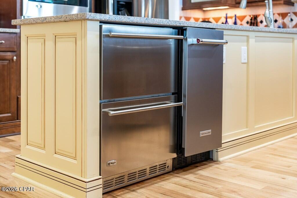 Image 10 For 112 Summer House Lane