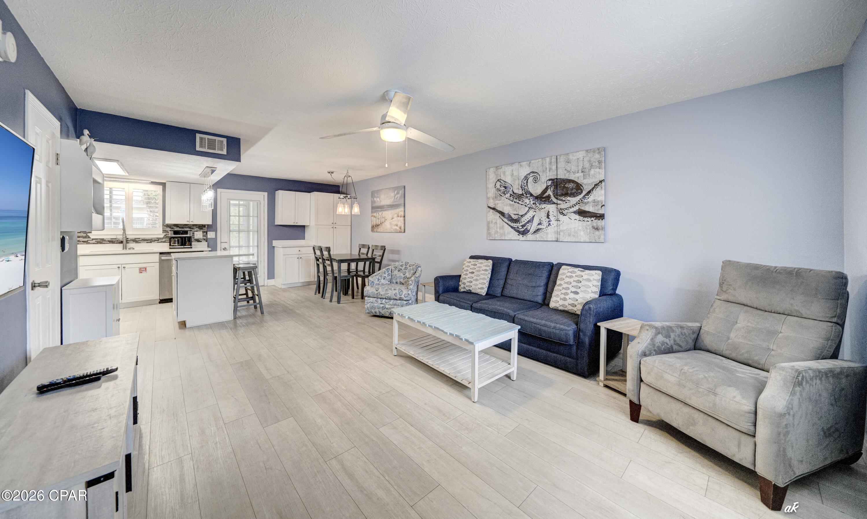 Image 5 For 143 W Leslie Lane