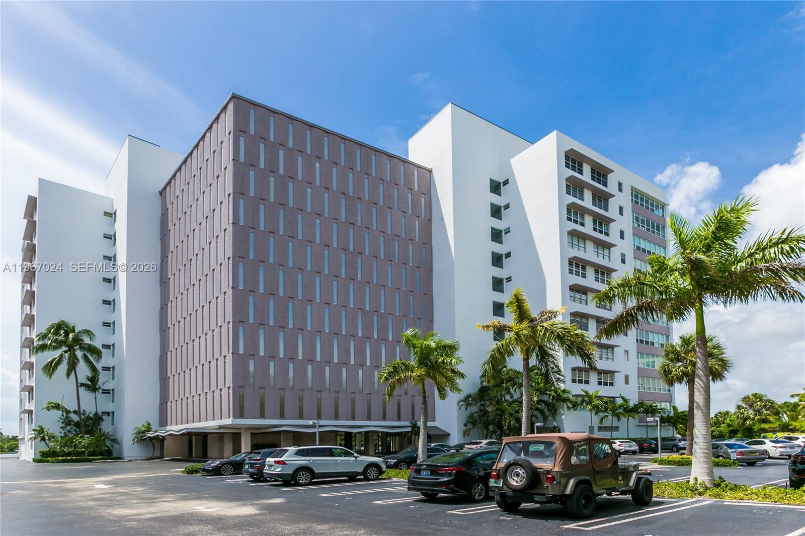 Homes for sale in Bay Harbor Islands, FL | 9100 W Bay Harbor Dr #9C, Bay Harbor Islands, FL 33154 | MLS# A11967024