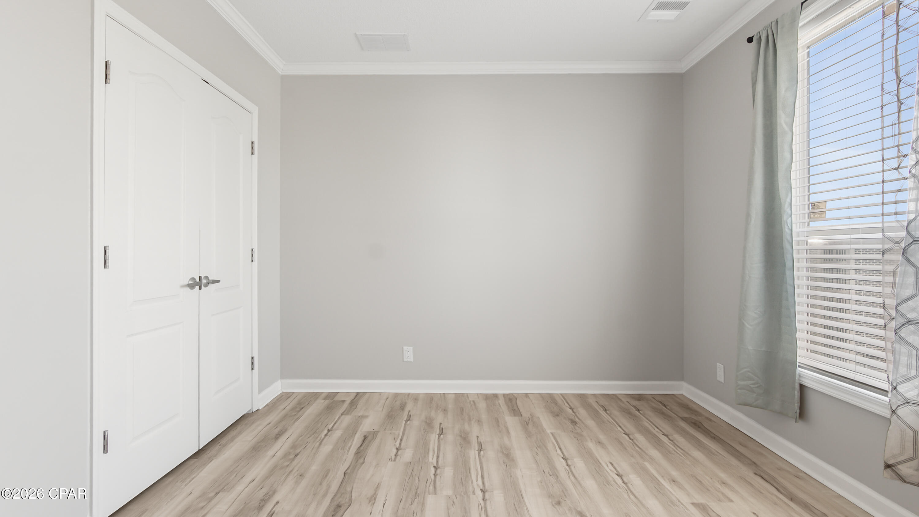 Image 19 For 227 Bay Street