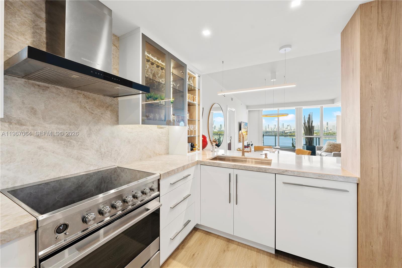 540 West Ave Unit 911, Miami Beach, Florida 33139