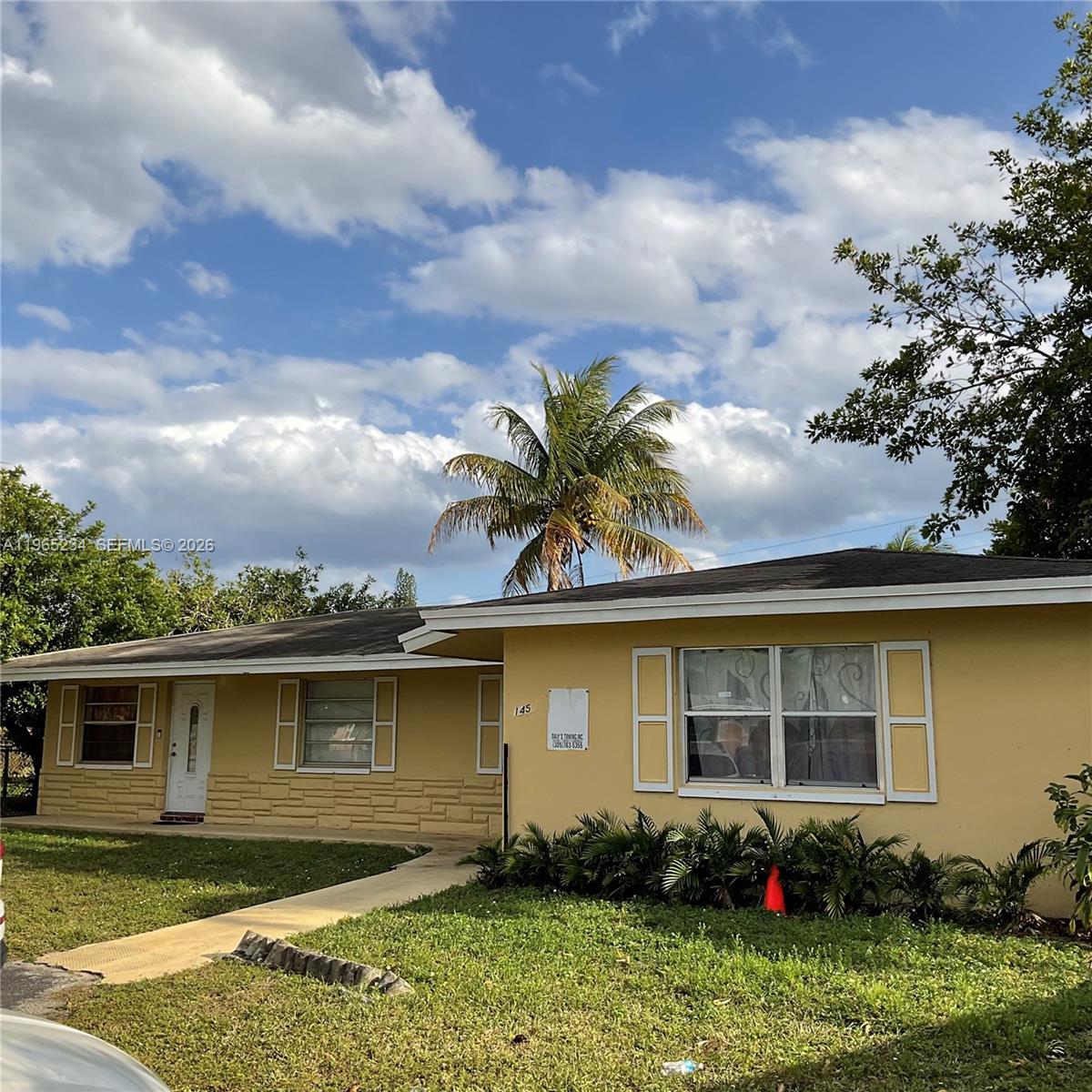 1450 19th Ct, Fort Lauderdale, Florida 33311