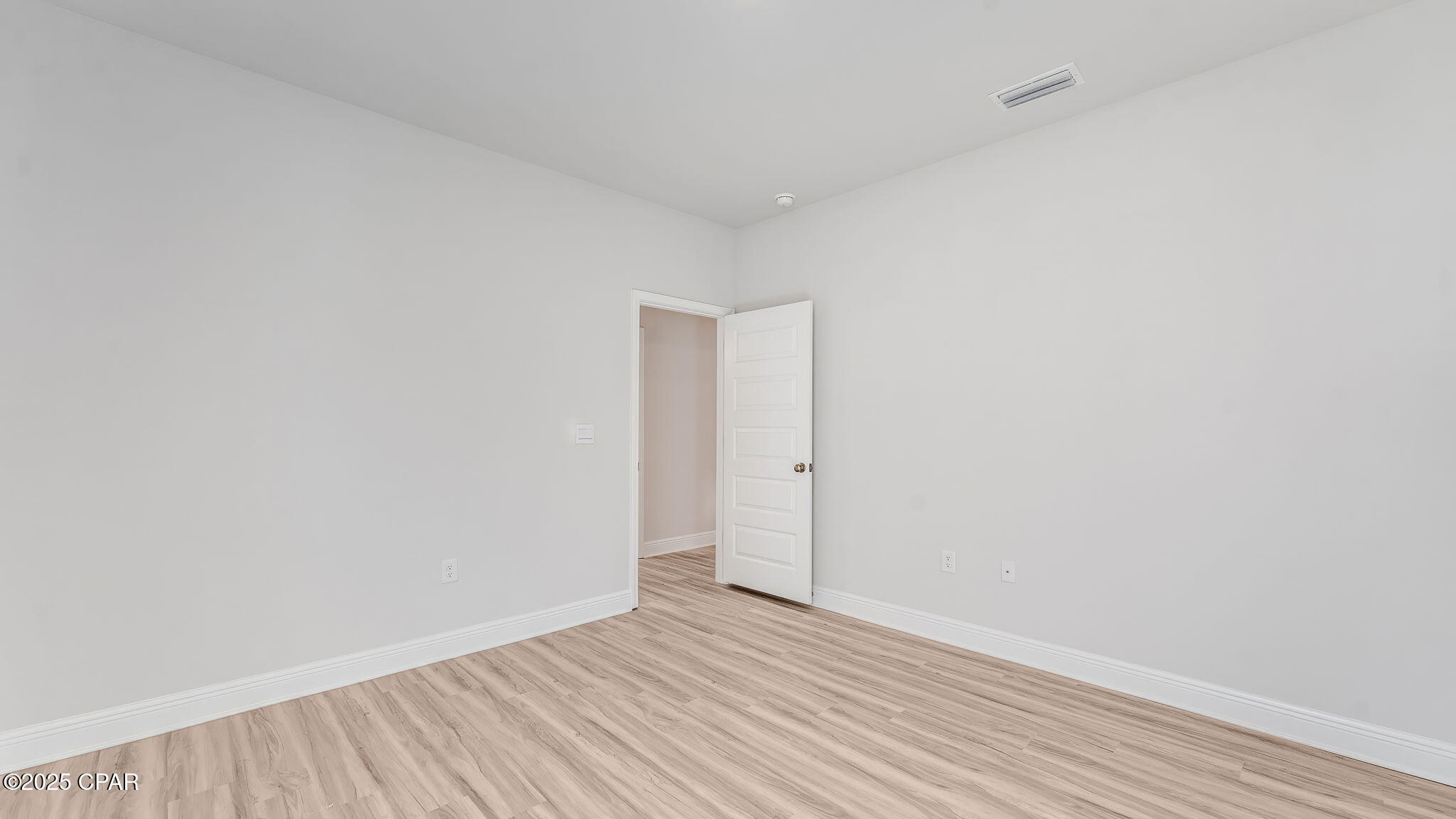 Image 23 For 1064 Backwater Road