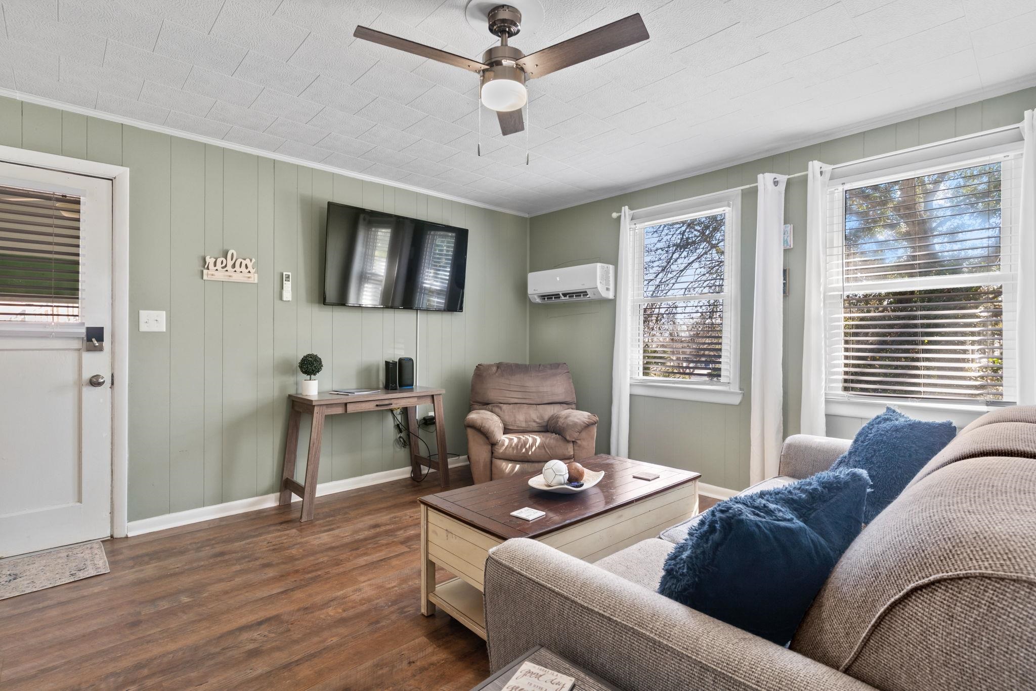 403 38th Ave. S 