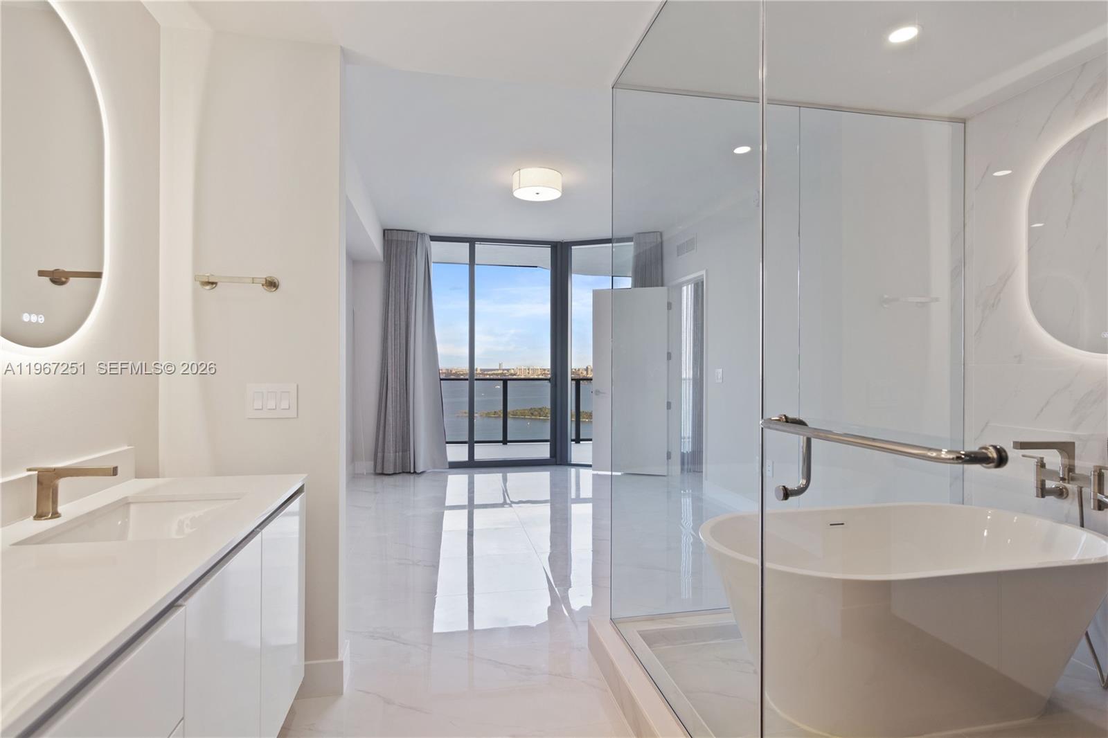 Aria Reserve South T