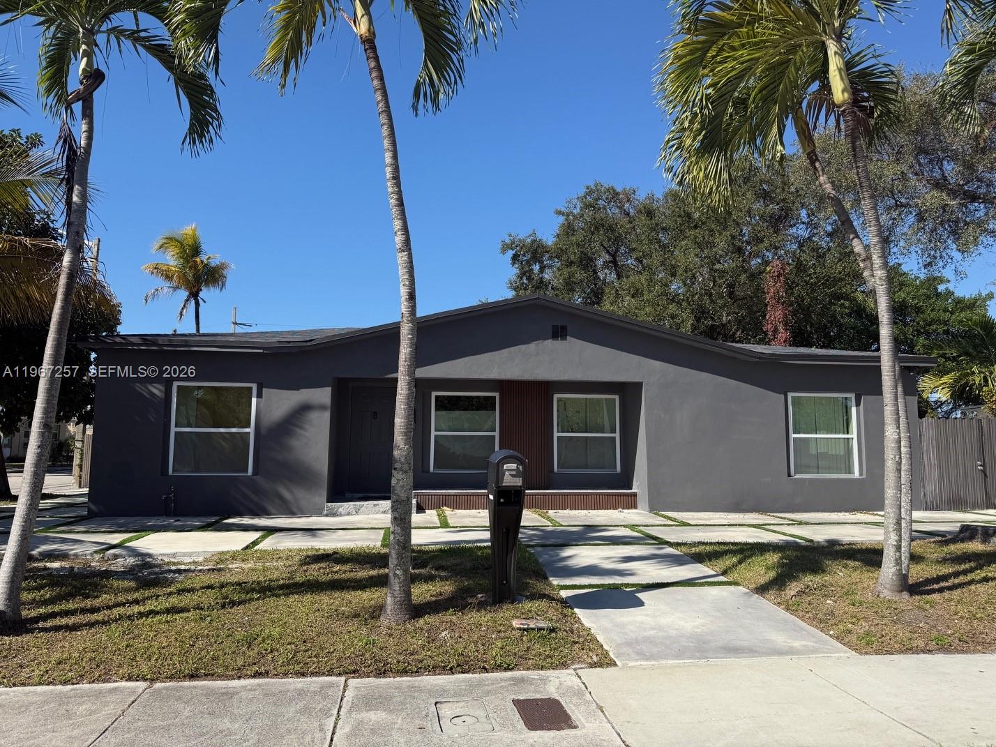 6700 5th Ave, Miami, Florida 33150