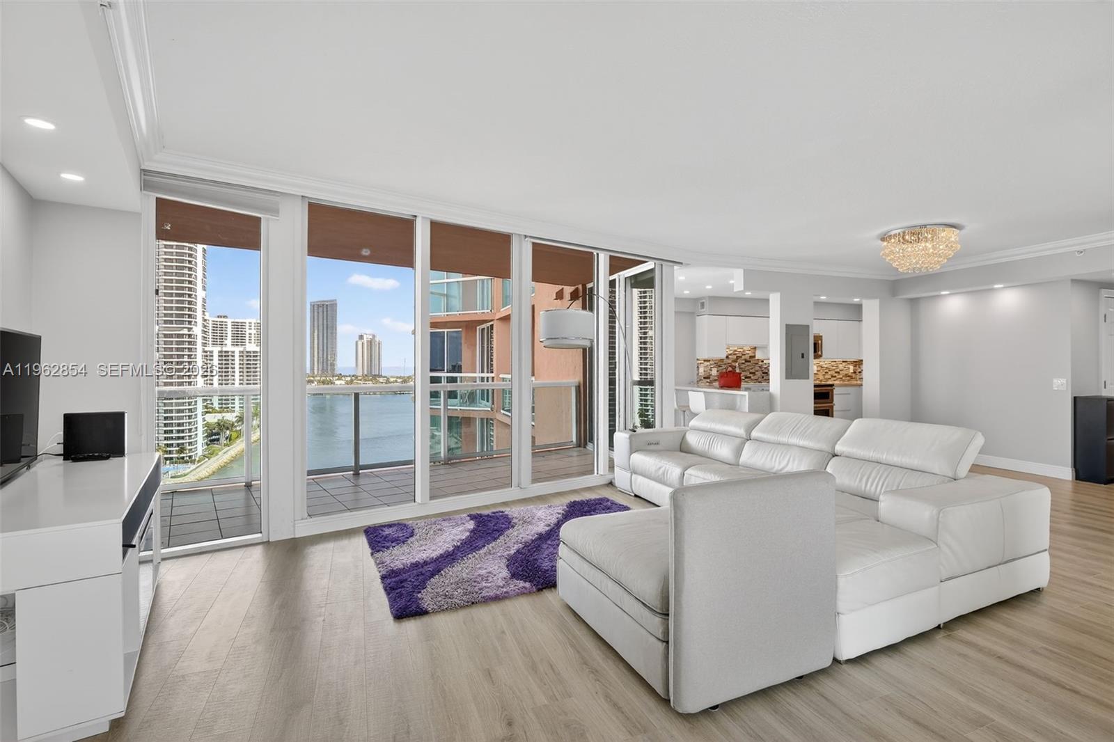 100 Hidden Bay Condo