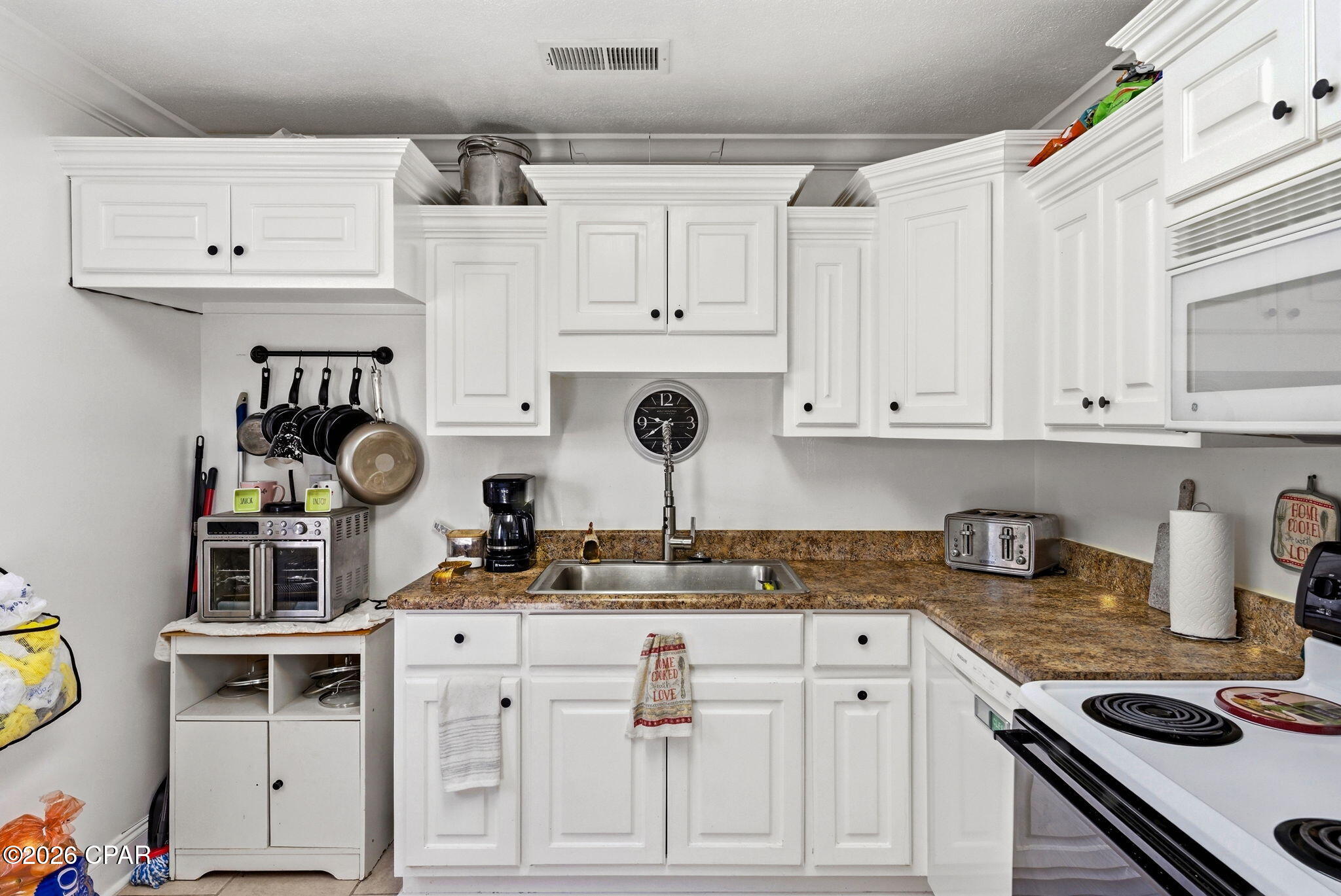 Image 11 For 617 9th Plaza