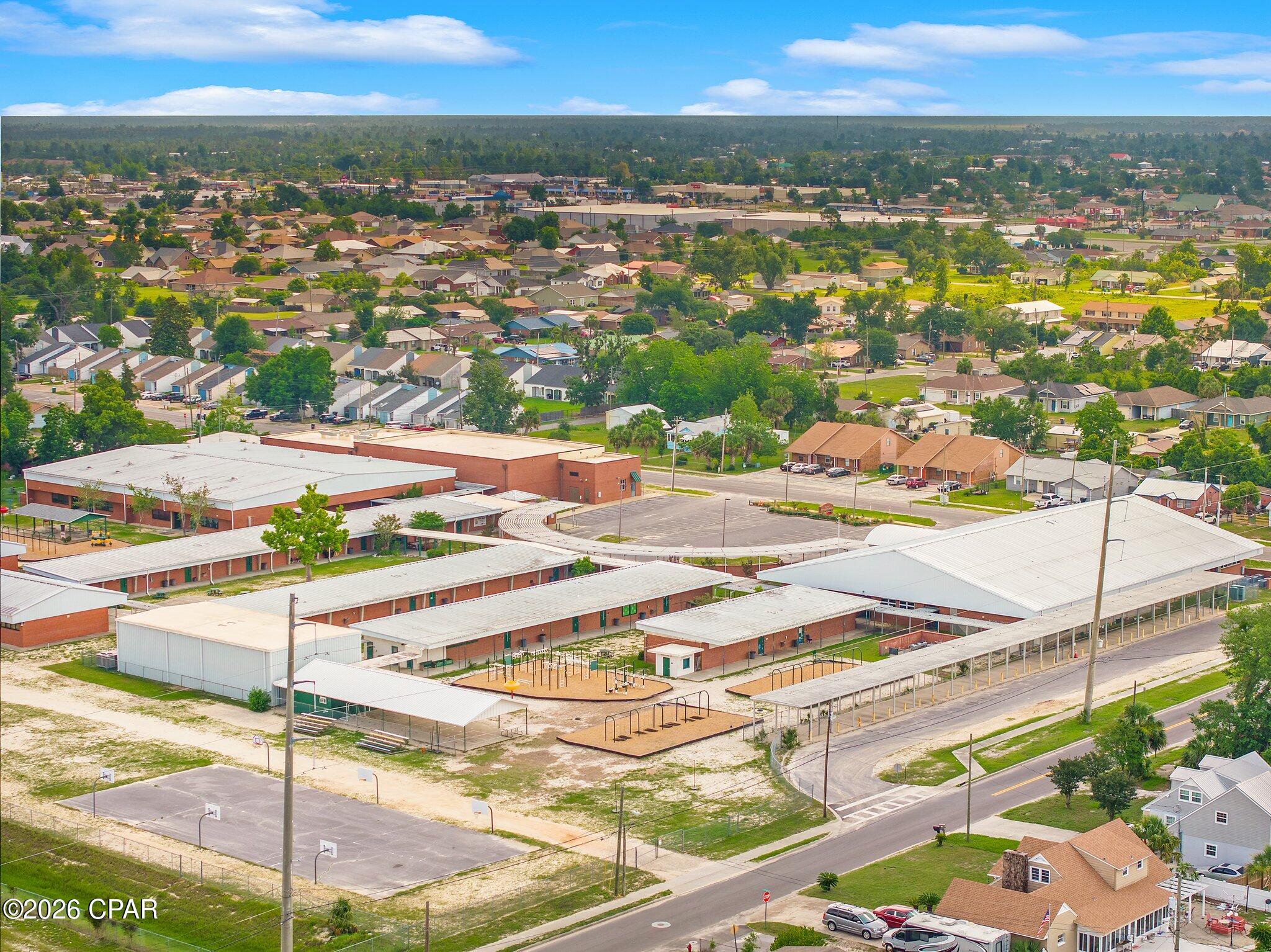 Image 29 For 617 9th Plaza