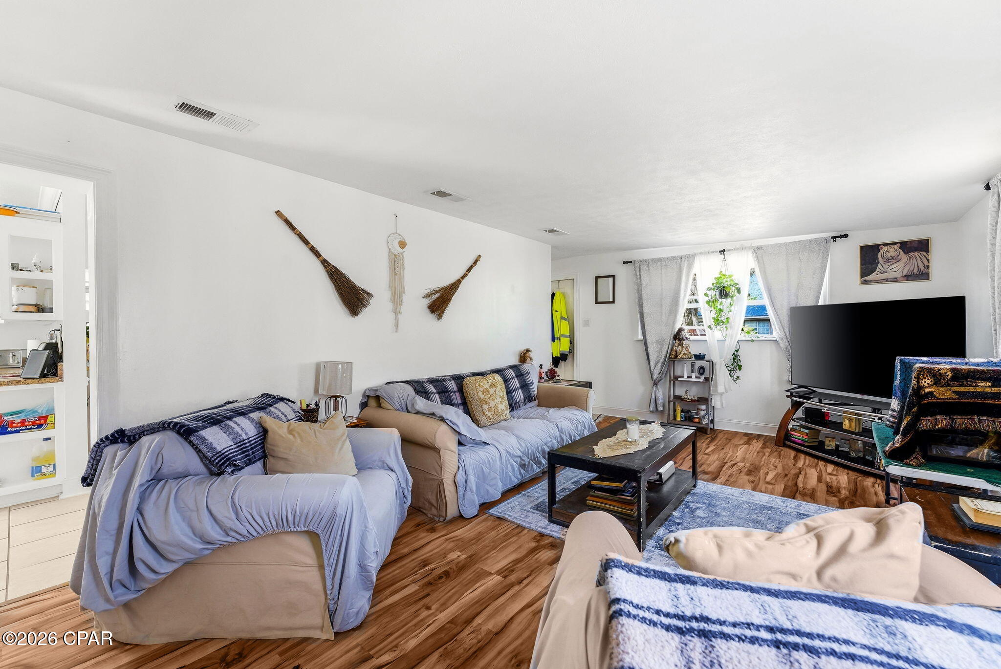 Image 6 For 617 9th Plaza