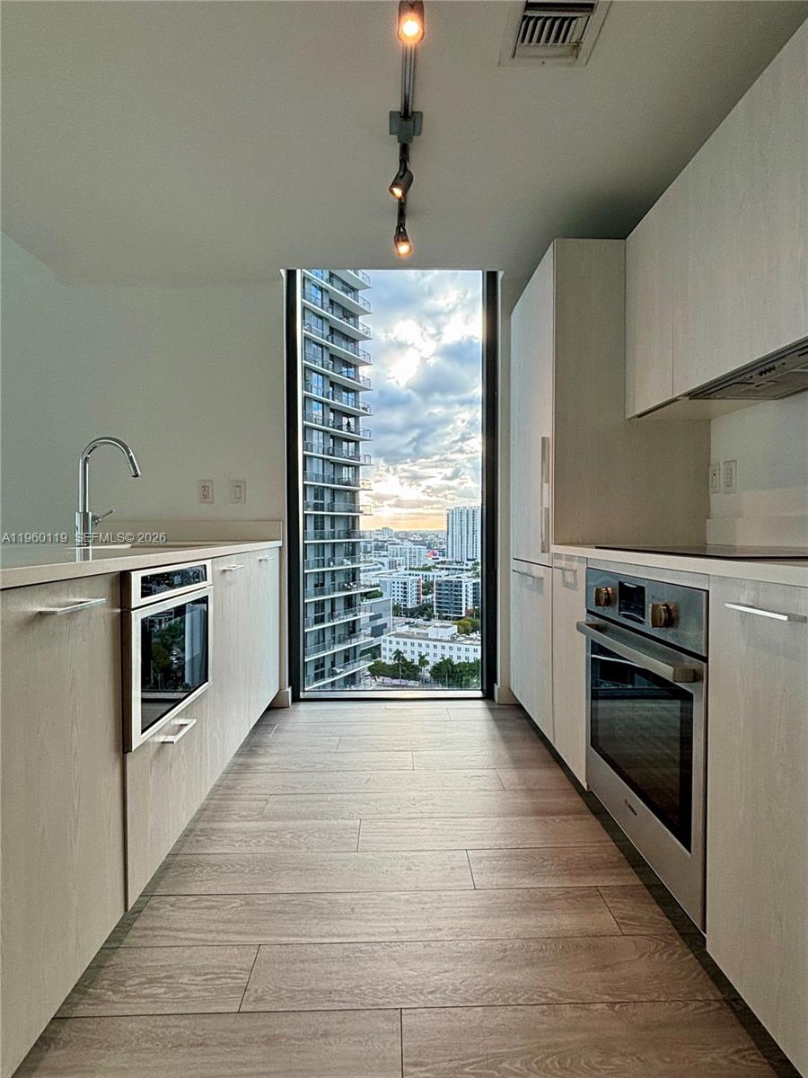 Paraiso Bayviews Condo