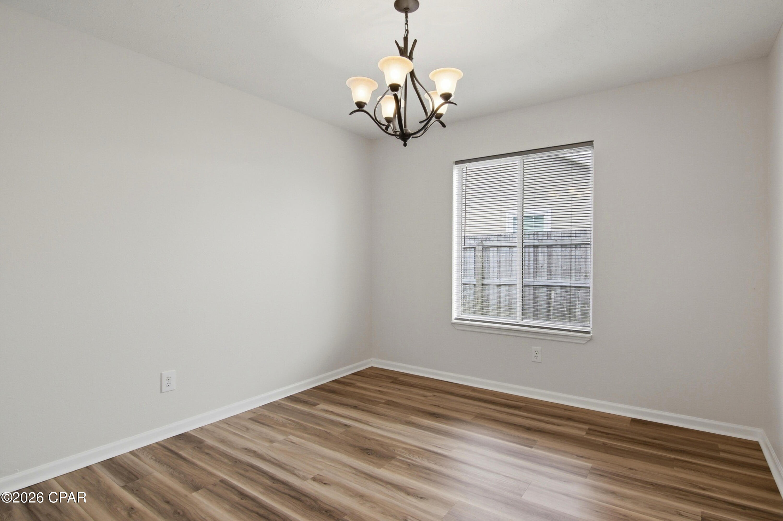 Image 19 For 1604 13th Plaza