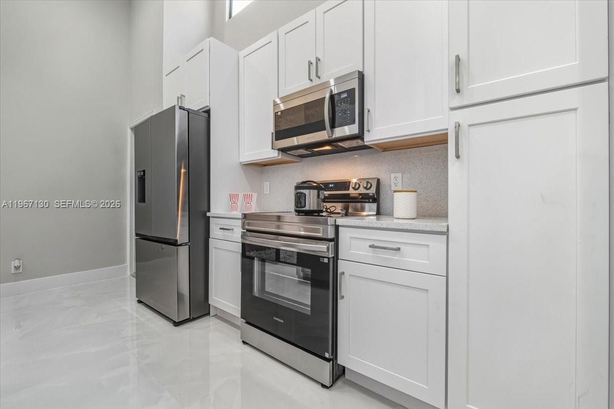 Meridiana At Boca Pointe