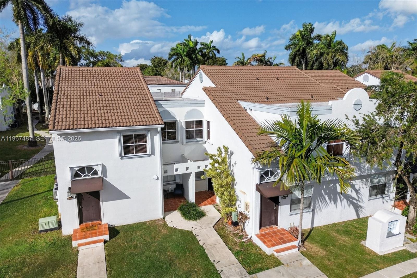 The Greens At Doral Condo