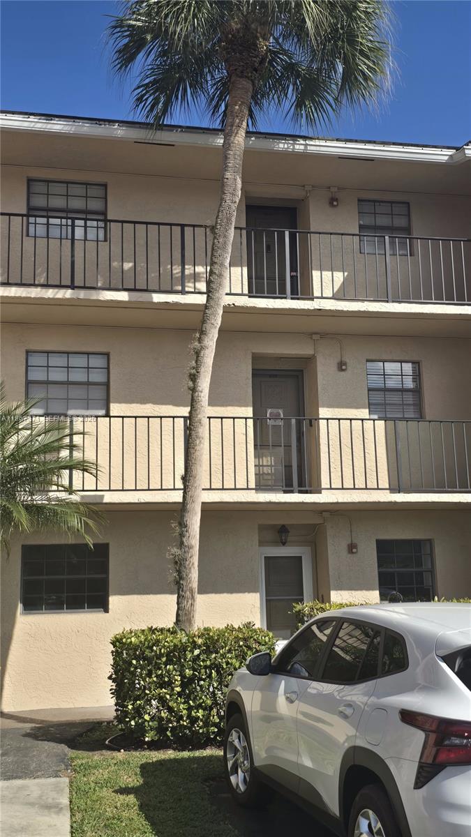 Forest Hills Condo South