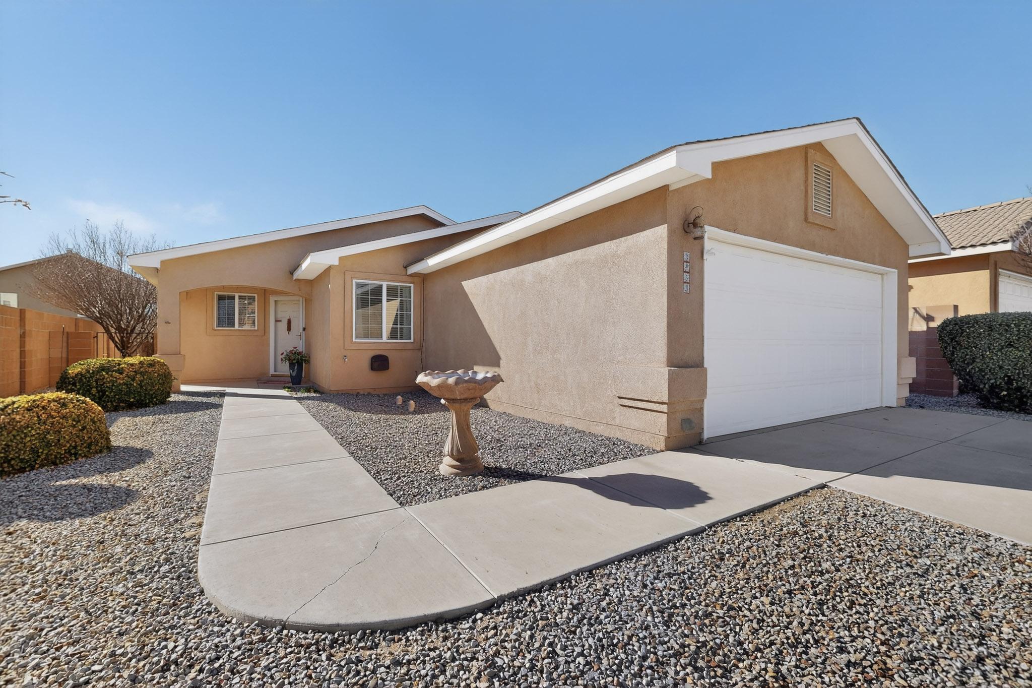 3853 Oasis Springs Road, Rio Rancho NM 87144