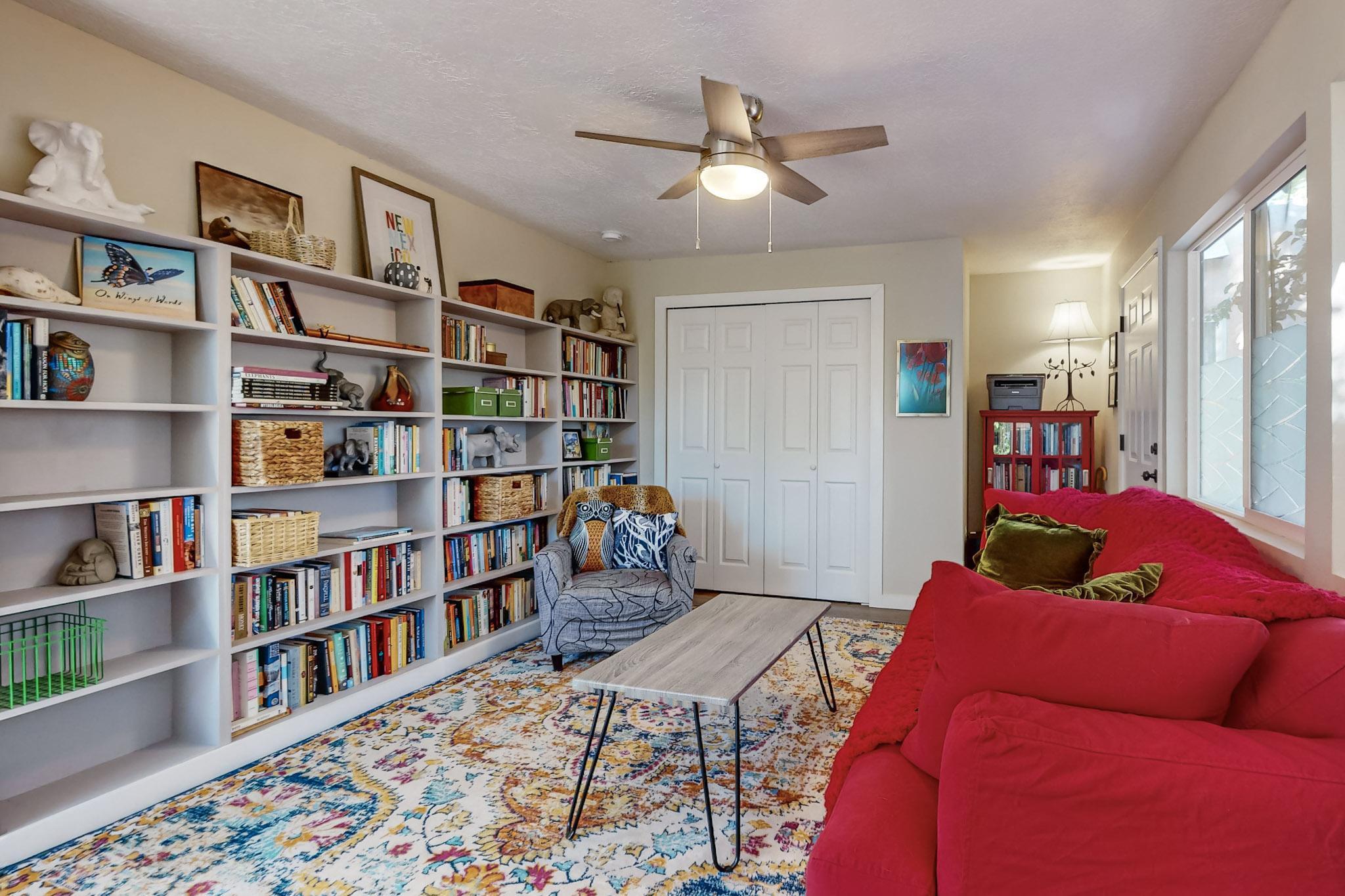 1800 FIELD DRIVE NE, ALBUQUERQUE, NM 87112  Photo 3