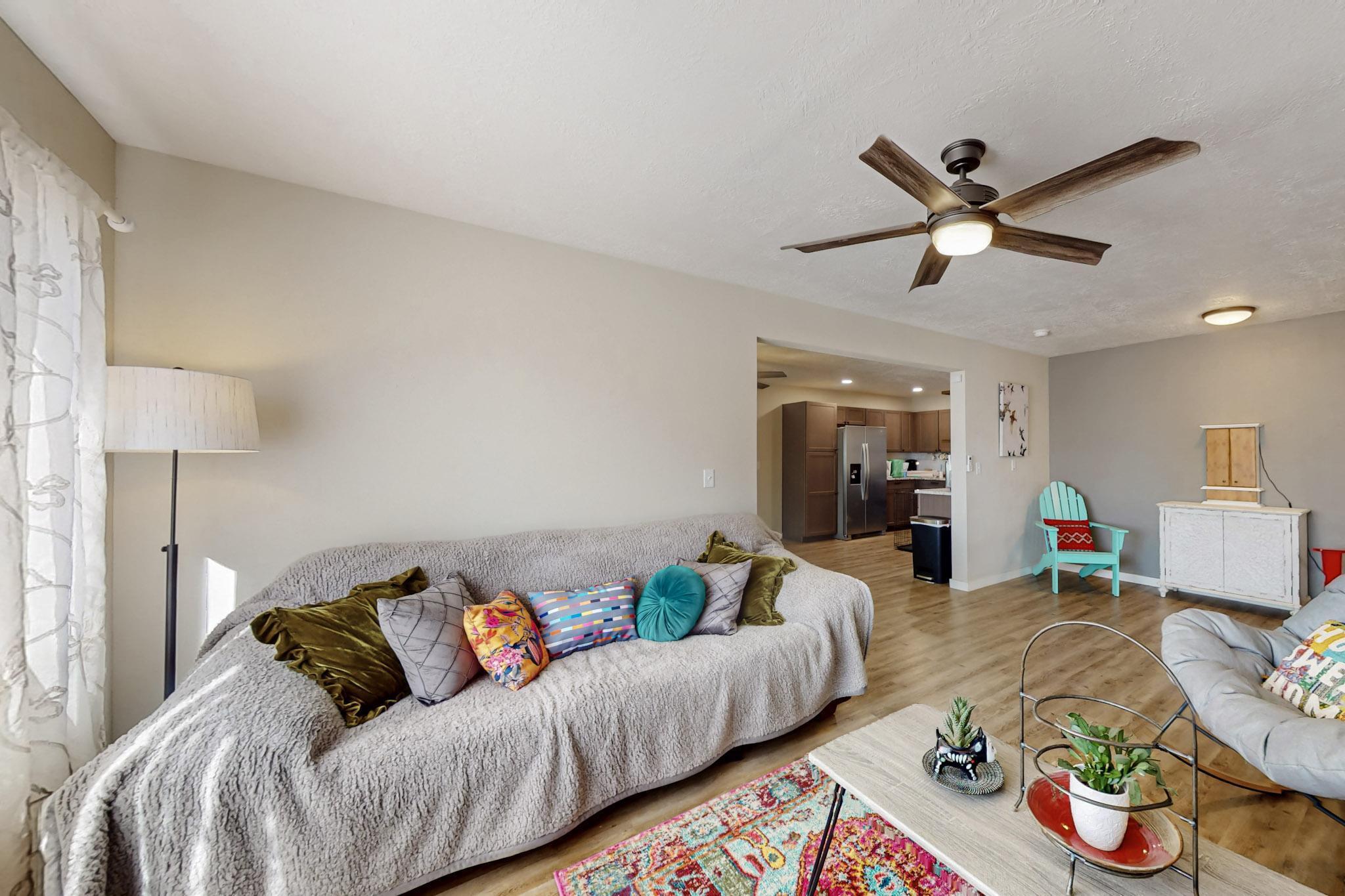 1800 FIELD DRIVE NE, ALBUQUERQUE, NM 87112  Photo 8