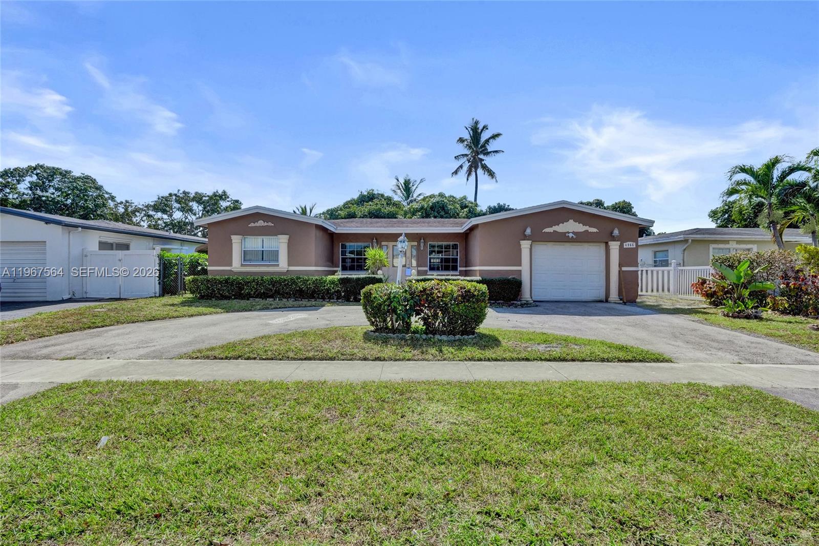 4966 39th St, Lauderdale Lakes, Florida 33319