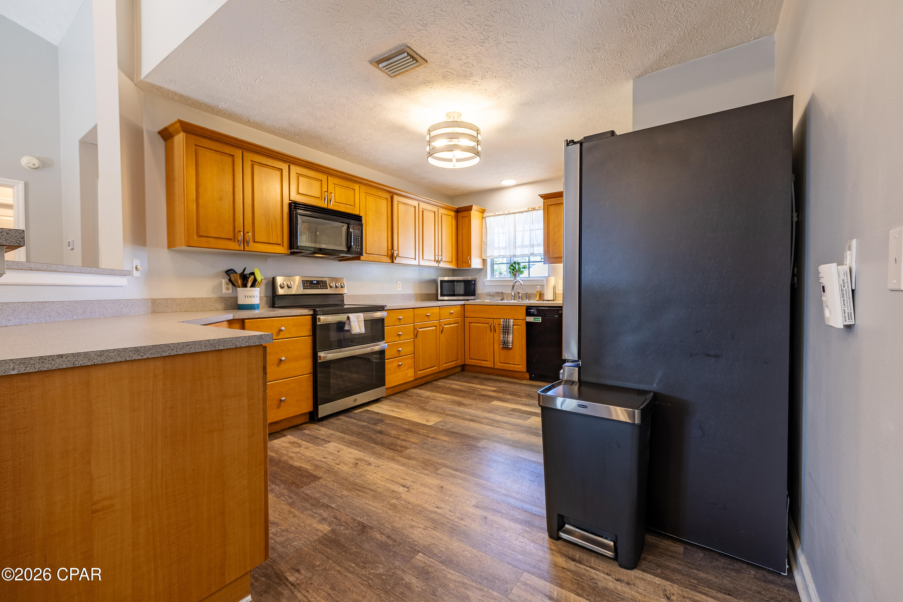 Image 32 For 2601 Oak Street