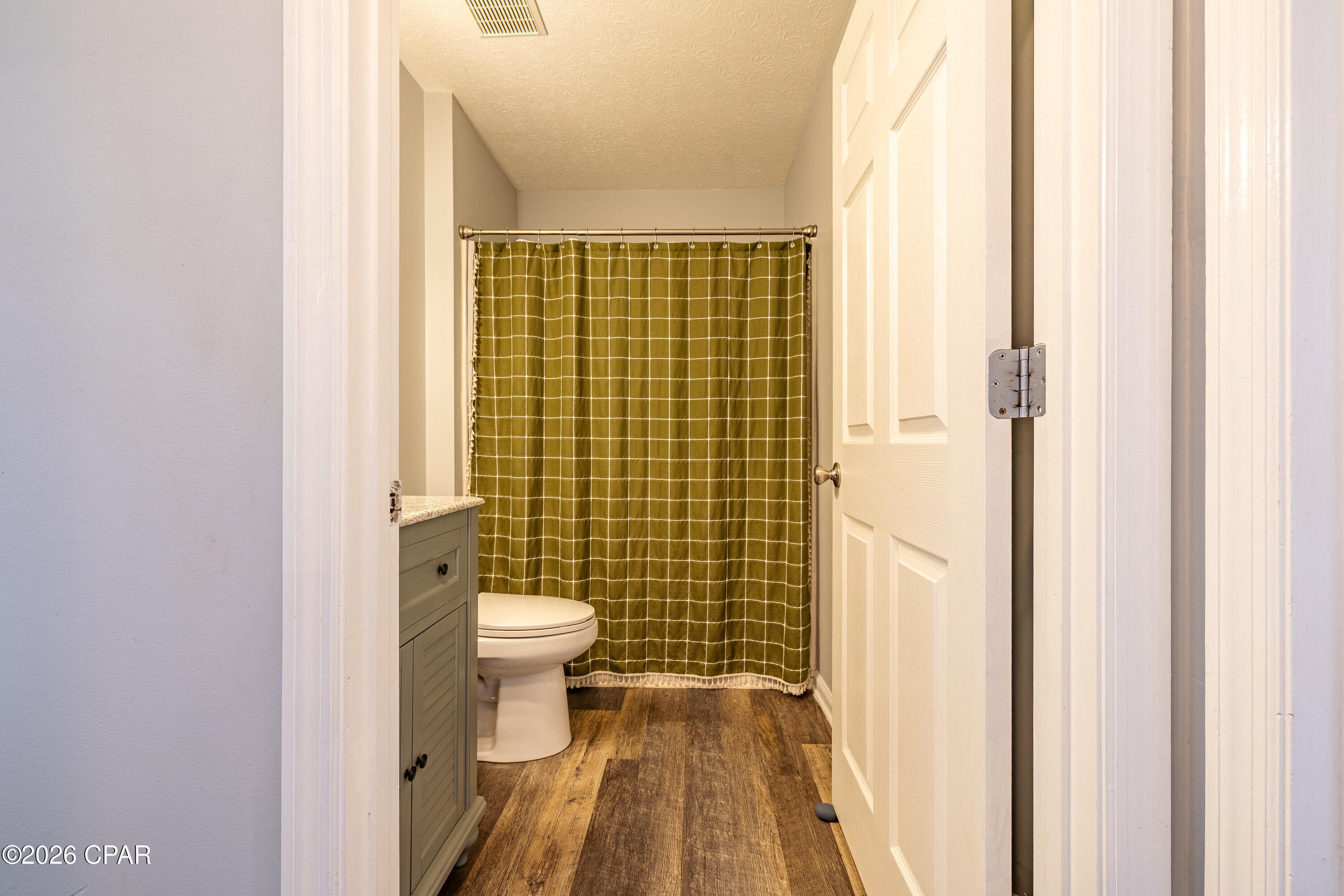 Image 86 For 2601 Oak Street