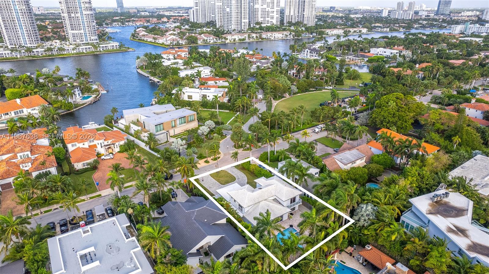 Homes for sale in Golden Beach, FL | 465 Golden Beach Dr, Golden Beach, FL 33160 | MLS# A11967638