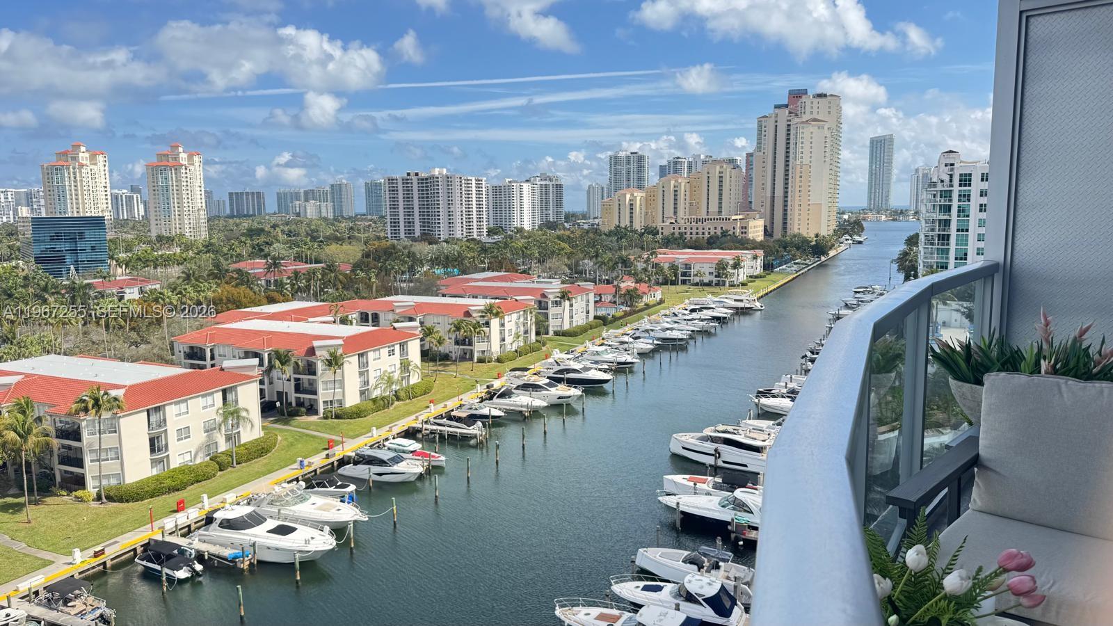 Uptown Marina Lofts Condo