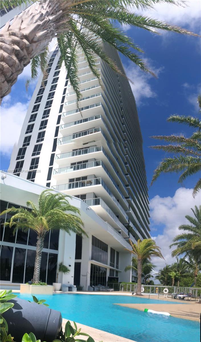 Condo for Rent in North Miami Beach, FL