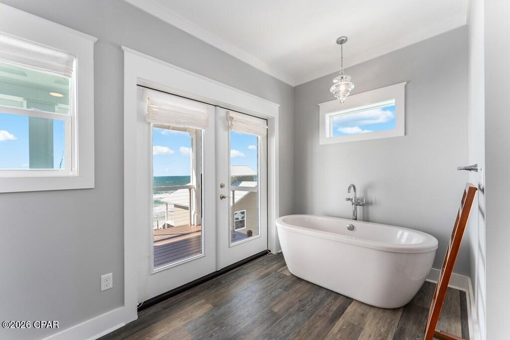 Image 42 For 191 Parrothead Way