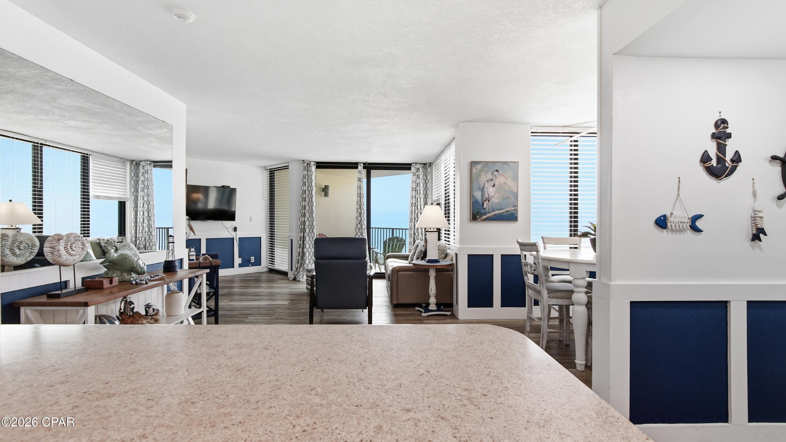 Details for 9850 Thomas Drive 707w, Panama City, FL 32408