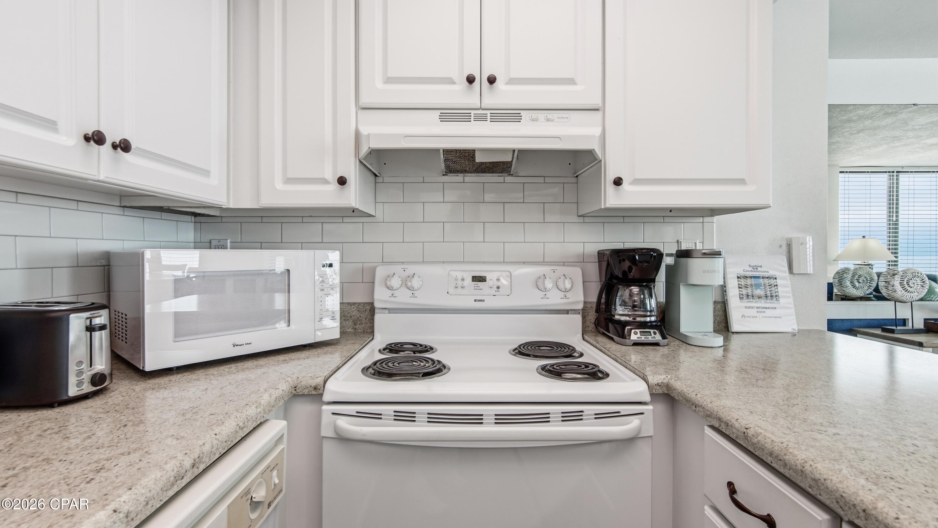 Image 11 For 9850 Thomas Drive 707w