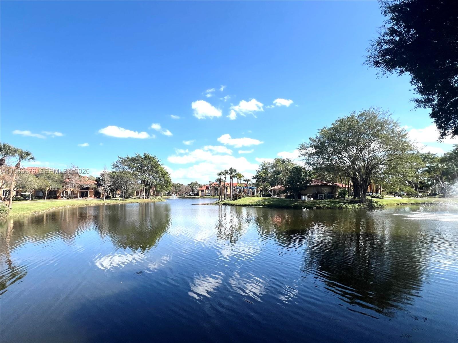 Lakes Of Jacaranda Condo