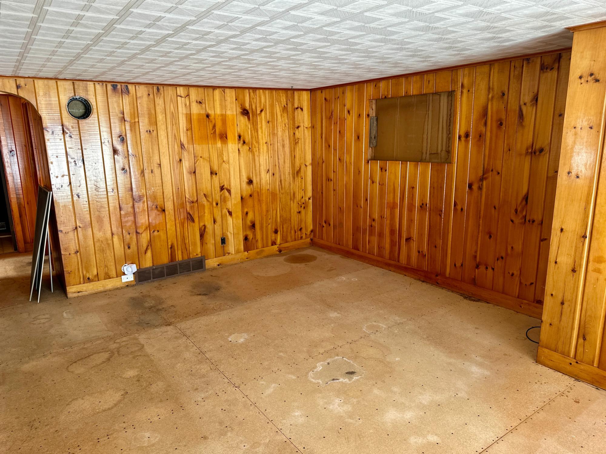 Lake Nokomis Property 2004 The Point Road E Photo 10