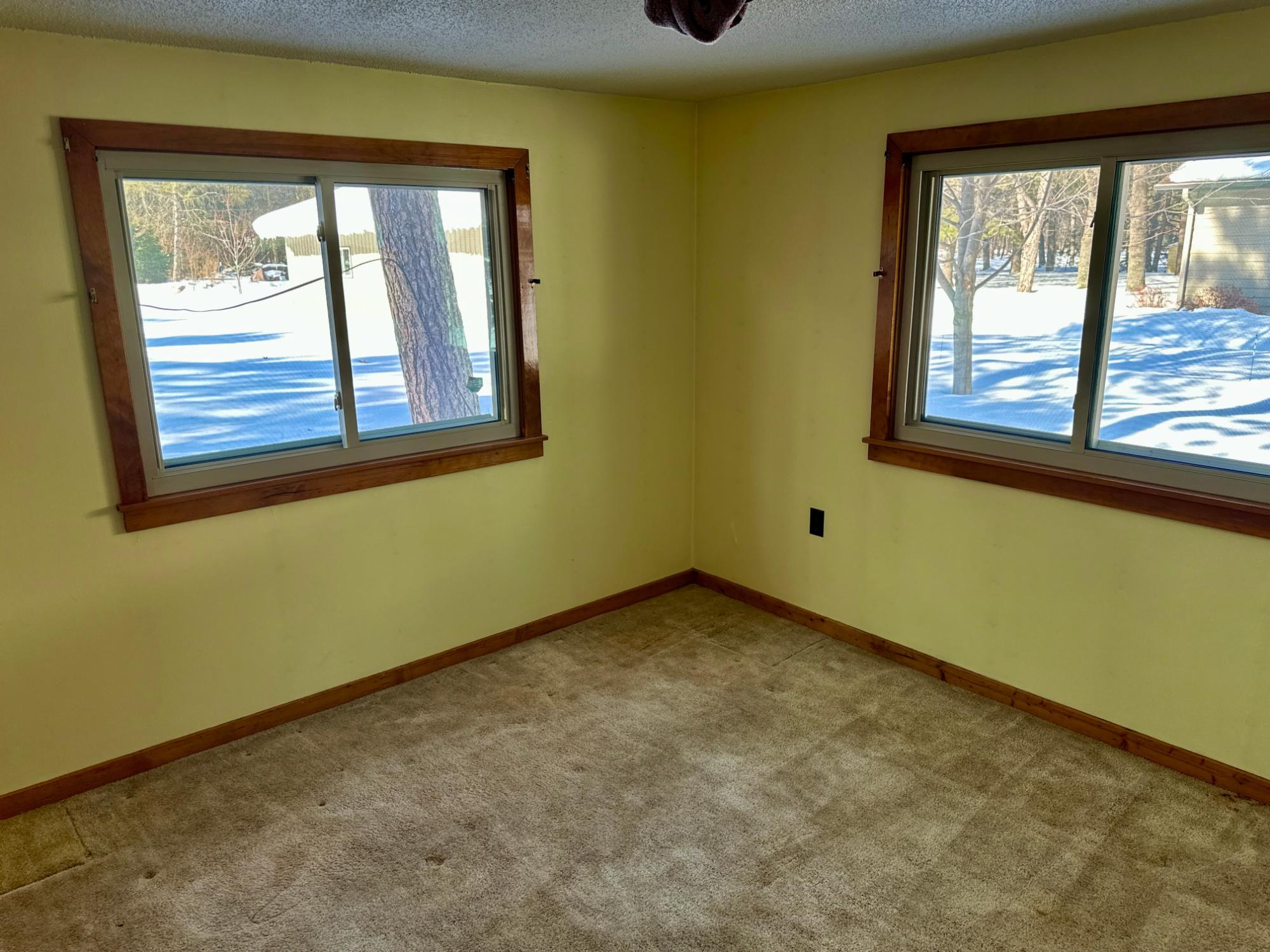 Lake Nokomis Property 2004 The Point Road E Photo 21