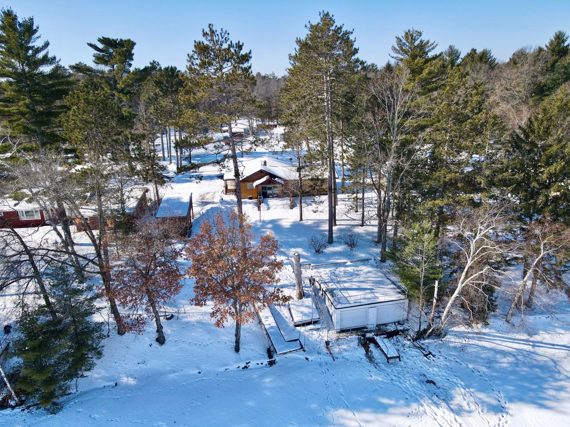 Lake Nokomis Property 2004 The Point Road E Photo 33